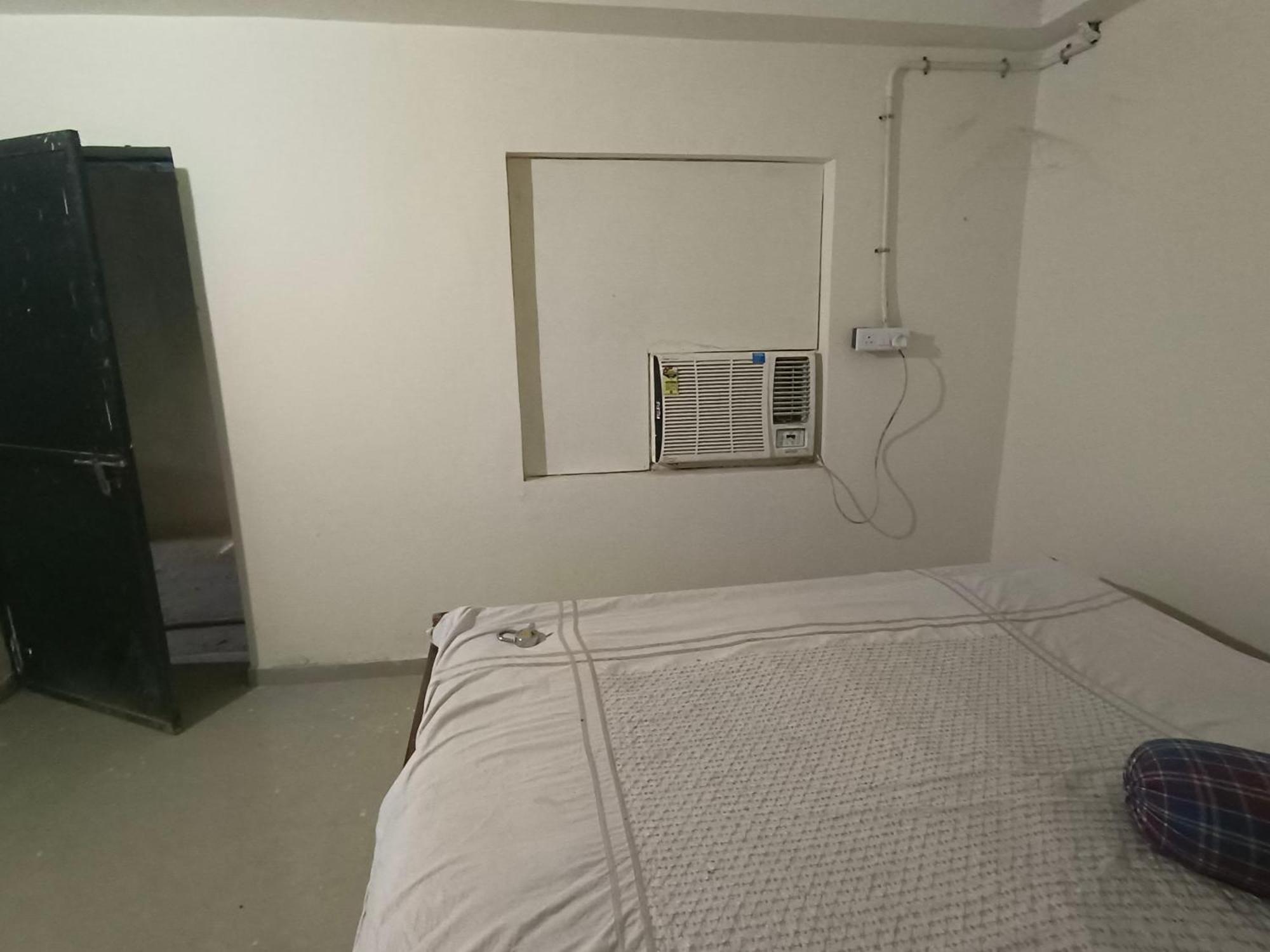 Omaxe Hi Tech City Infront Of Triveni Sangam River Giri Homestay Prayagraj Exterior photo
