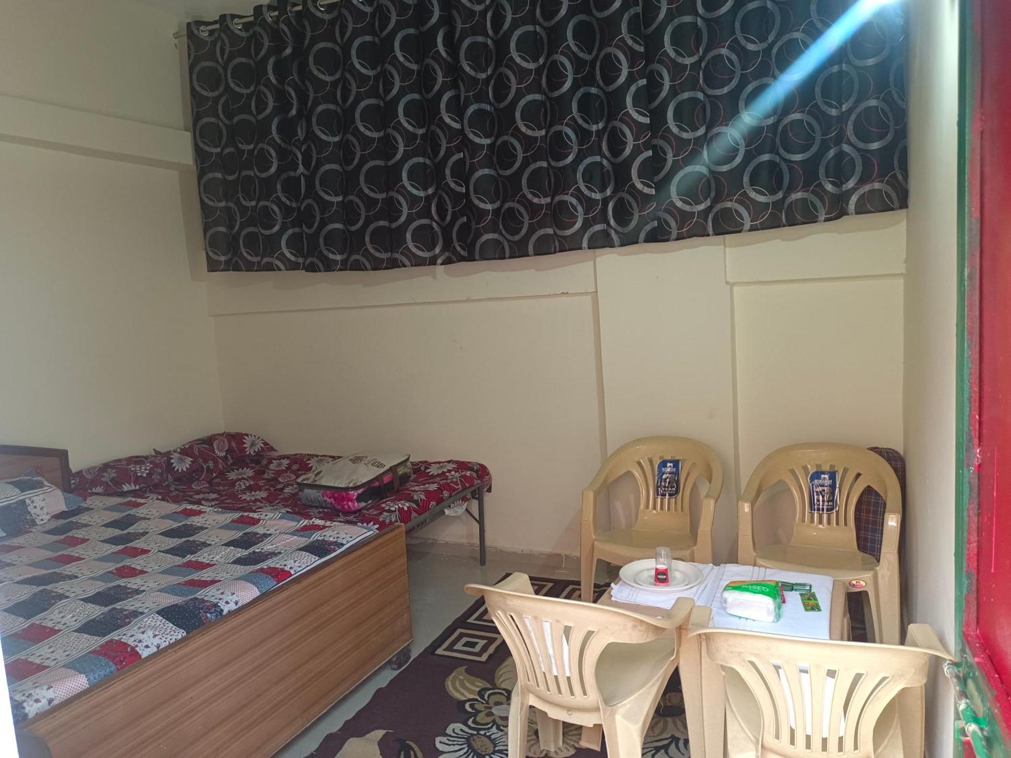 Omaxe Hi Tech City Infront Of Triveni Sangam River Giri Homestay Prayagraj Exterior photo